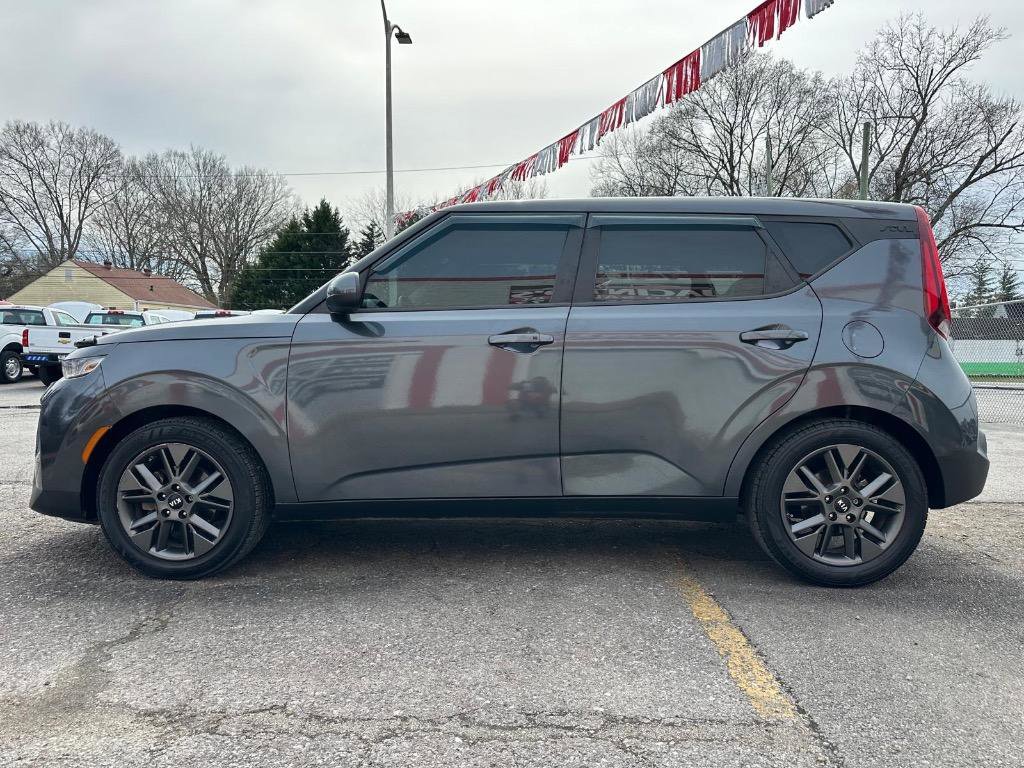 Used 2021 Kia Soul EX FWD image 5