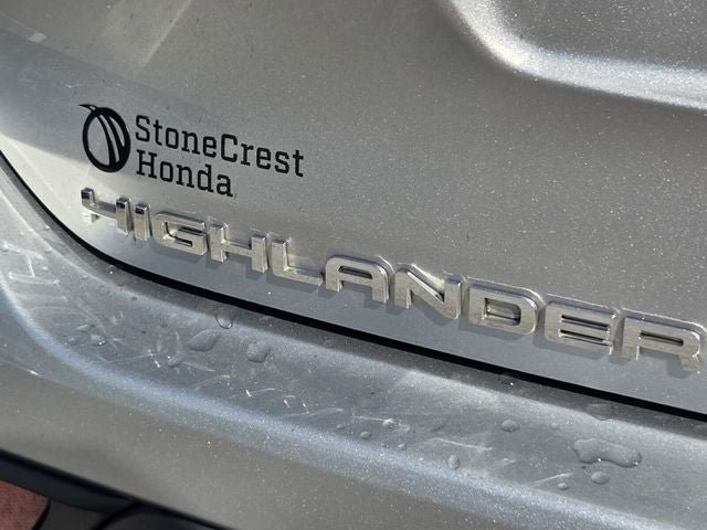 Used 2023 Toyota Highlander XLE FWD image 40