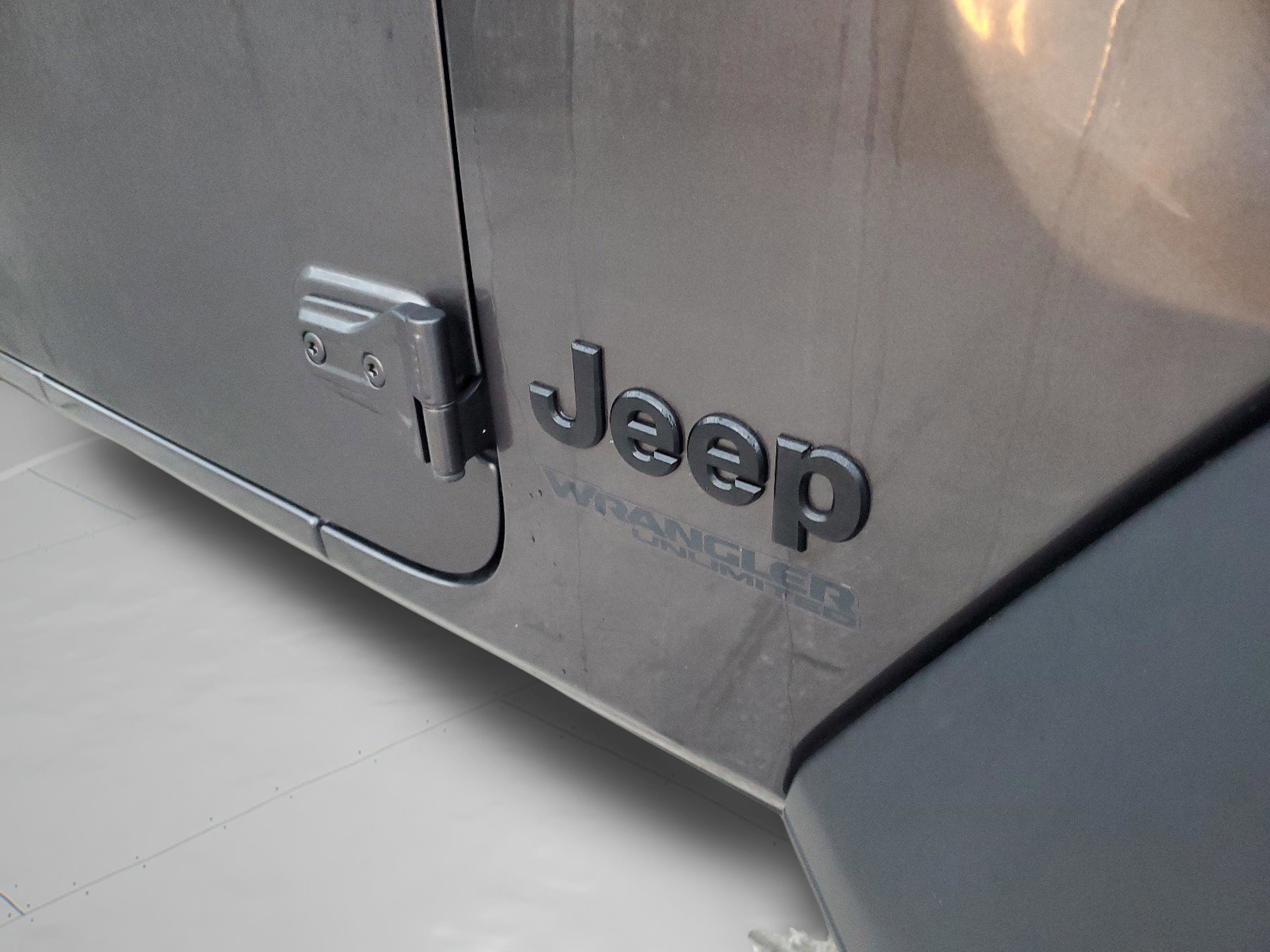 Used 2022 Jeep Wrangler Unlimited Sport w/ Sun And Sound Package image 6