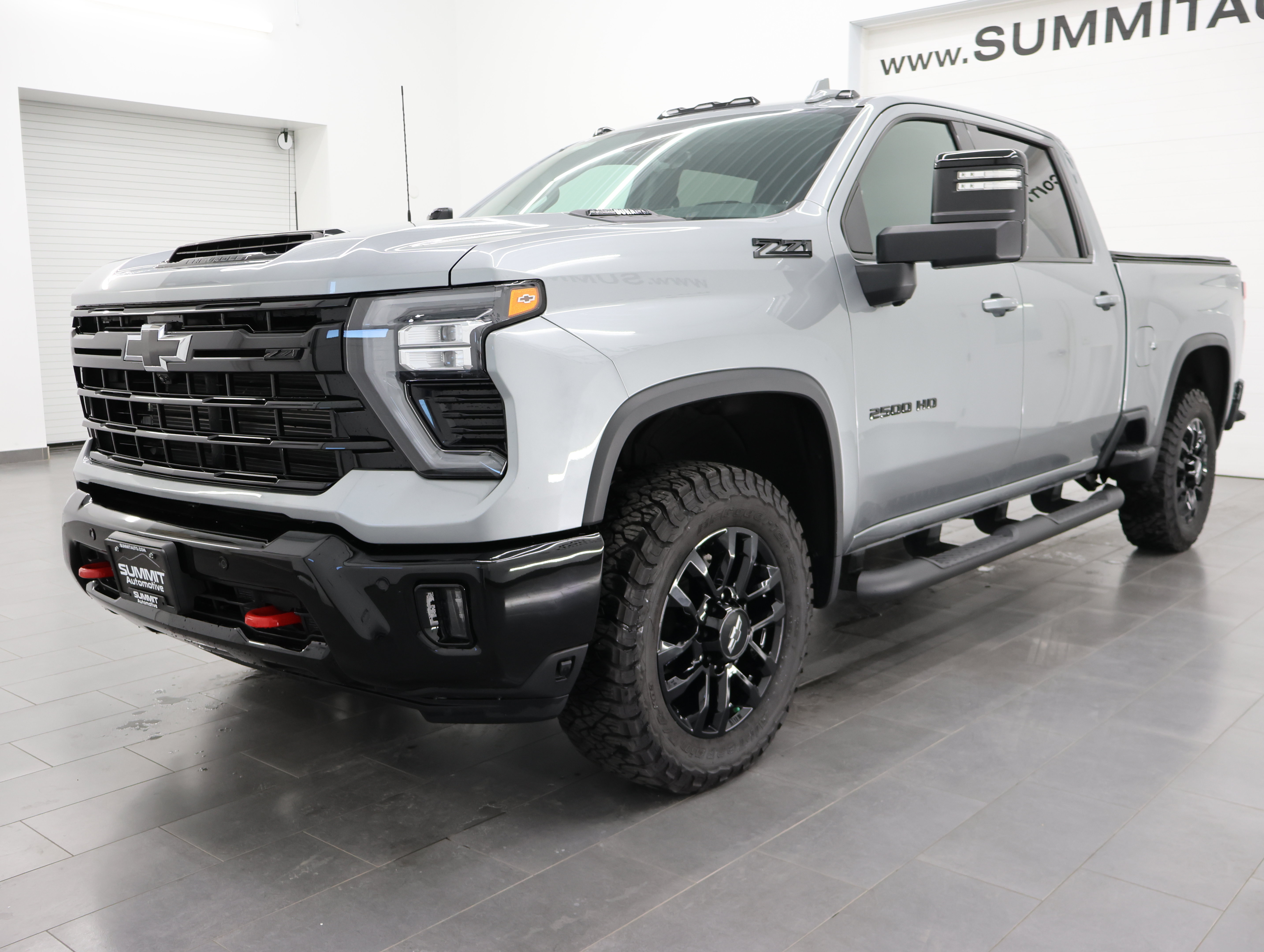 Used 2025 Chevrolet Silverado 2500 LTZ w/ Trail Boss Package AWD/4WD image 7