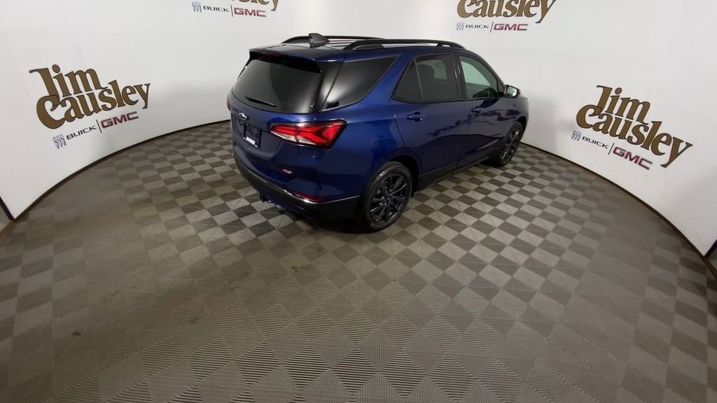 Used 2023 Chevrolet Equinox RS image 8