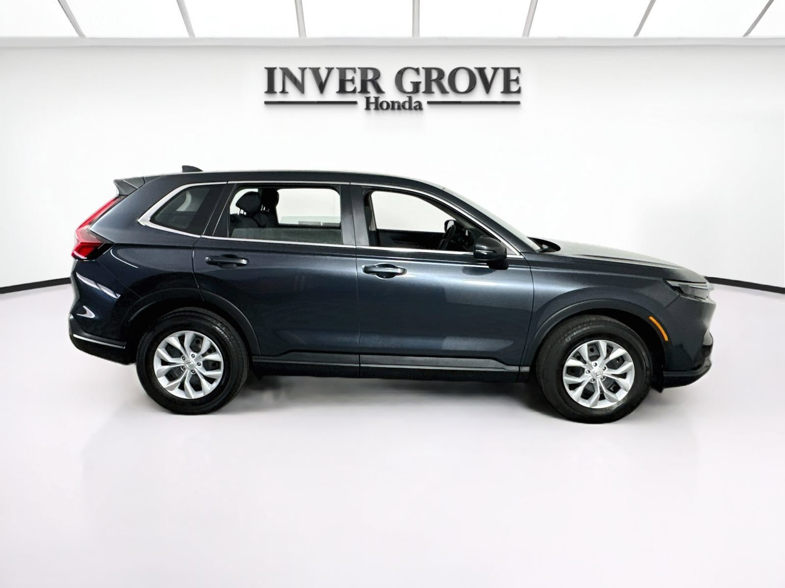 Used 2024 Honda CR-V LX image 4