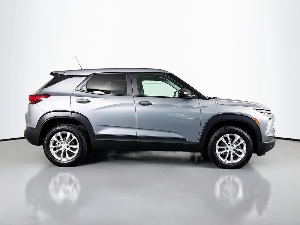 New 2026 Chevrolet TrailBlazer LS w/ LS Convenience Package AWD/4WD image 8
