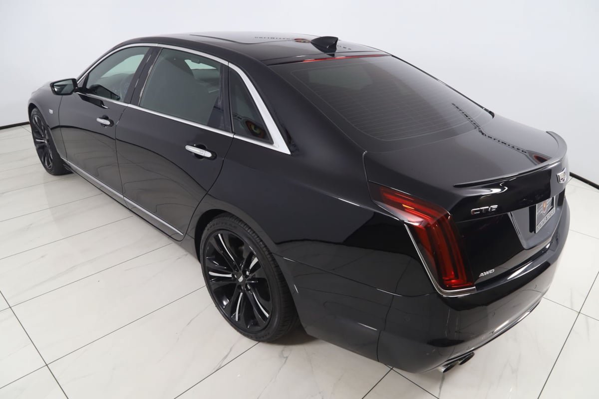 Used 2018 Cadillac CT6 Platinum AWD/4WD image 35