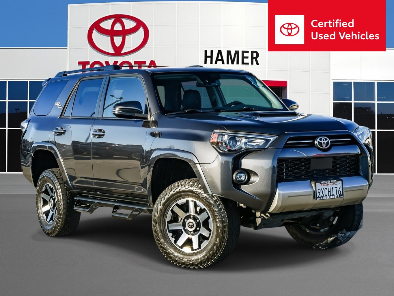 Certified 2021 Toyota 4Runner TRD Off-Road Premium w/ Moonroof Package AWD/4WD image 1