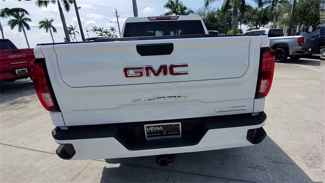 Used 2023 GMC Sierra 1500 Elevation w/ Preferred Package image 12