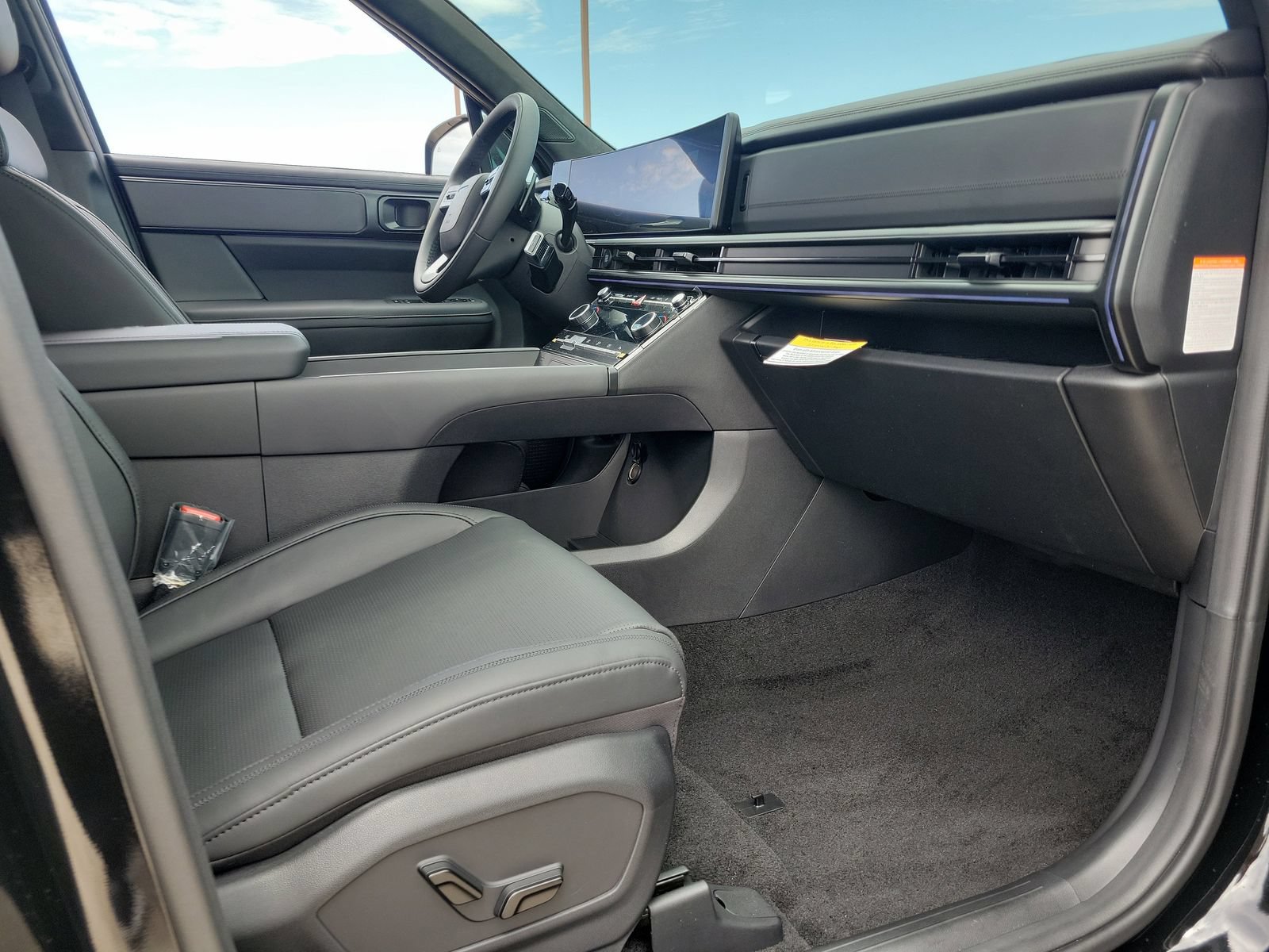 New 2026 Hyundai Santa Fe Calligraphy AWD/4WD image 17