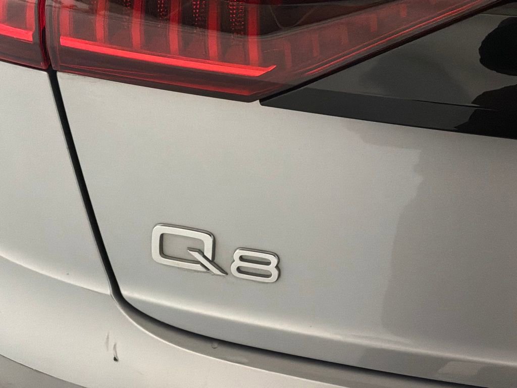 Used 2020 Audi Q8 Premium Plus w/ Premium Plus Package image 27