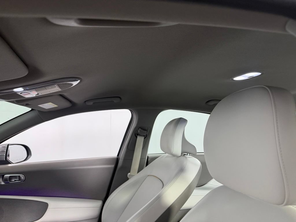 Used 2024 Hyundai Ioniq 6 SEL RWD image 25