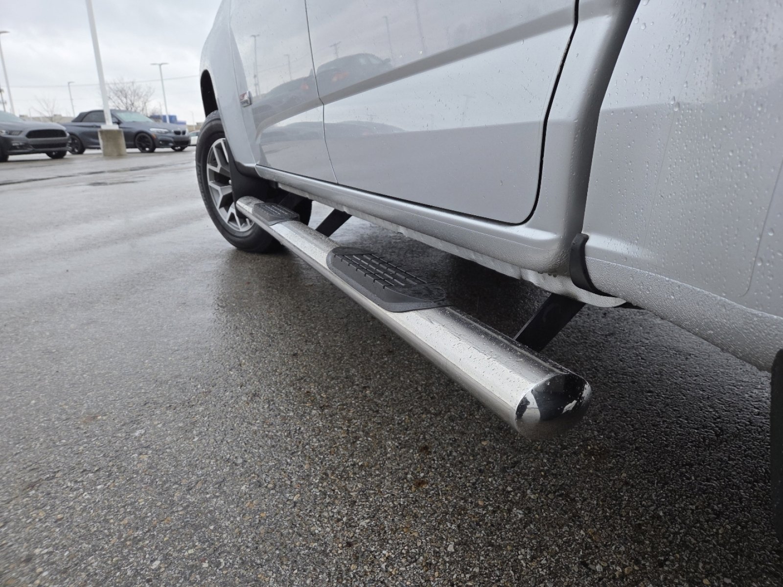 Used 2017 GMC Canyon SLE w/ All Terrain Package image 23