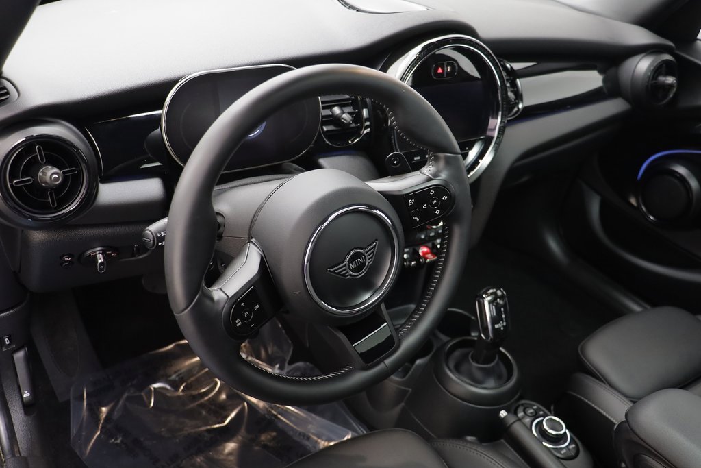 Certified 2023 MINI Cooper S image 6