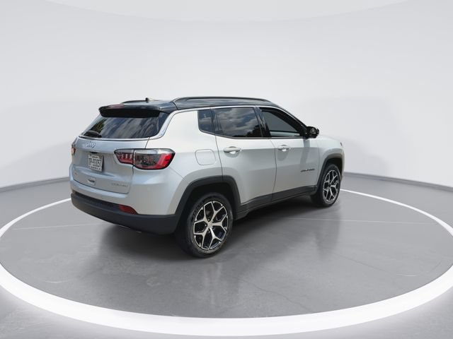Used 2024 Jeep Compass Limited AWD/4WD image 8