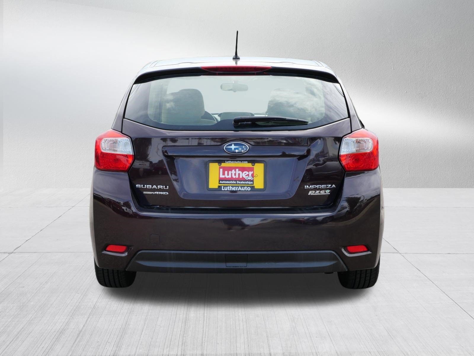 Used 2012 Subaru Impreza 2.0i Premium w/ All-Weather Pkg AWD/4WD image 6