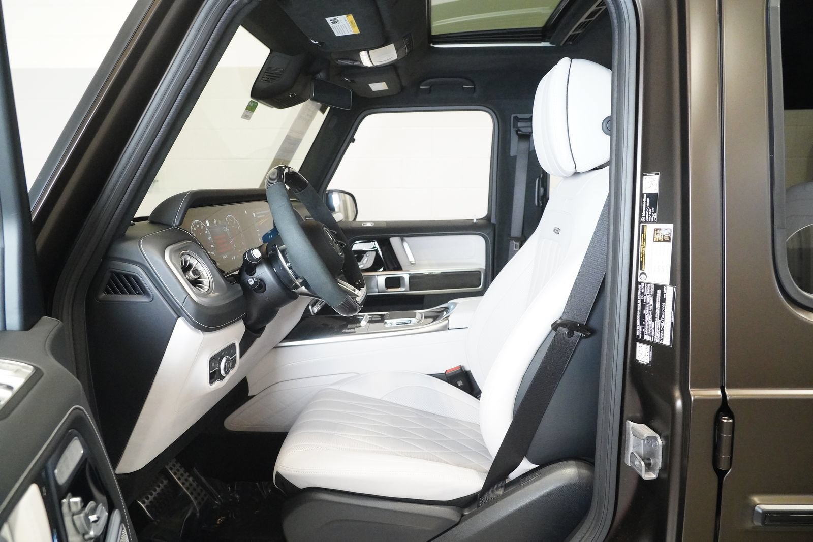 Certified 2026 Mercedes-Benz G 63 AMG 4MATIC image 11