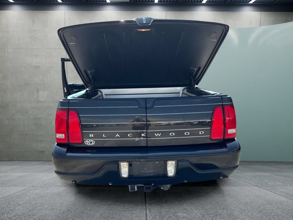 Used 2002 Lincoln Blackwood RWD image 10