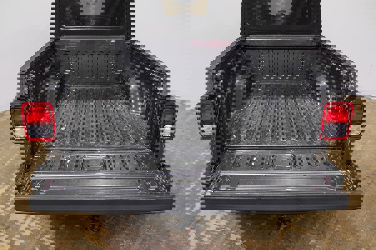 Used 2020 Jeep Gladiator Sport w/ Quick Order Package 24S image 38