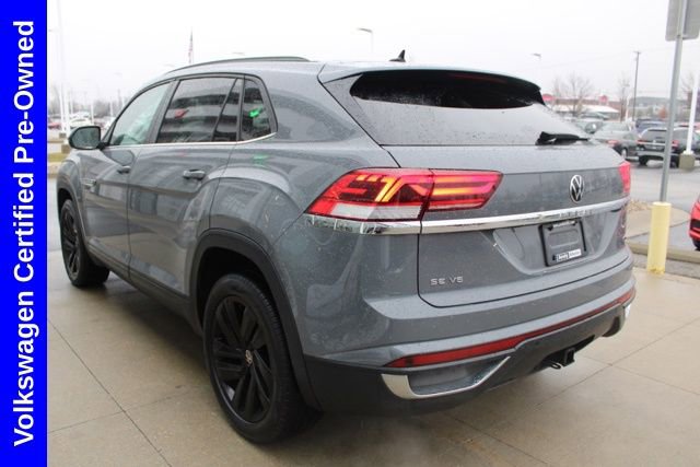 Used 2022 Volkswagen Atlas Cross Sport SE w/ Panoramic Sunroof Package image 4