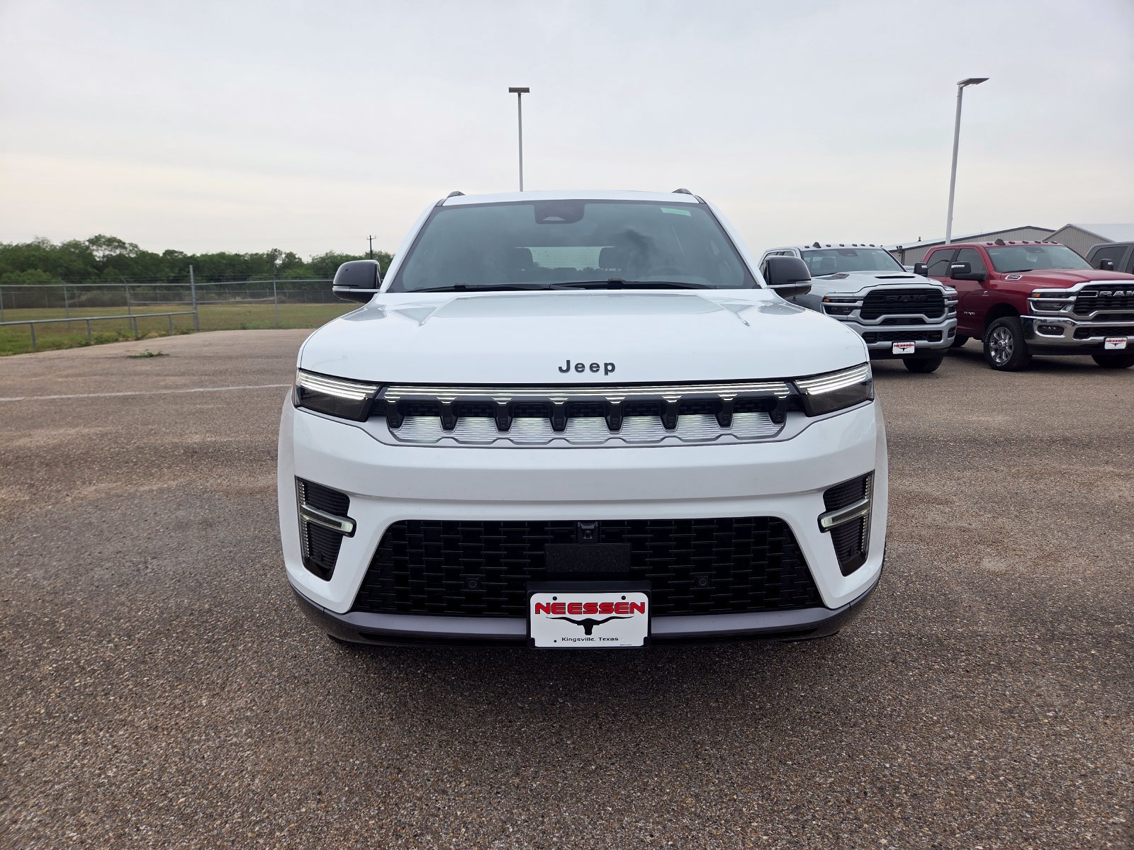 New 2026 Jeep Grand Wagoneer L 4WD w/ Premium Group I image 2