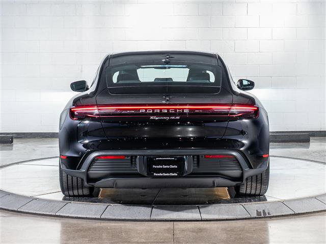 Certified 2025 Porsche Taycan 4S image 10