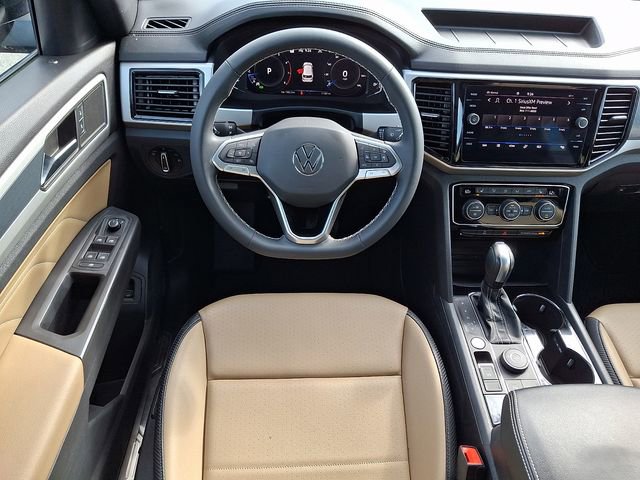 Used 2023 Volkswagen Atlas Cross Sport SEL image 11
