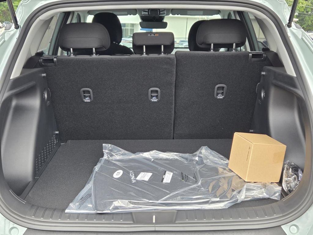 New 2026 Hyundai Kona SEL Sport FWD image 8