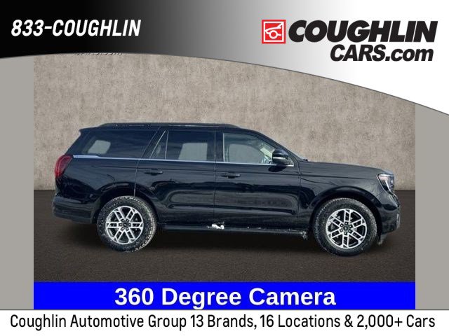 Used 2025 Ford Expedition Active image 1