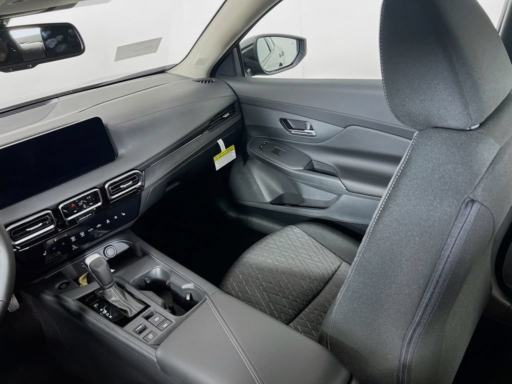 New 2026 Nissan Sentra SV w/ SV Convenience Package FWD image 22