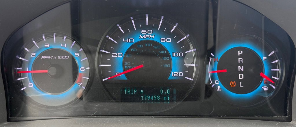 Used 2011 Ford Fusion SE image 10