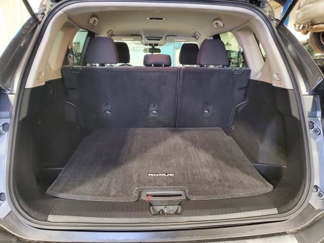 Used 2022 Nissan Rogue SV image 18
