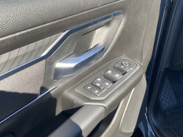 New 2026 RAM 1500 4x4 Crew Cab image 13