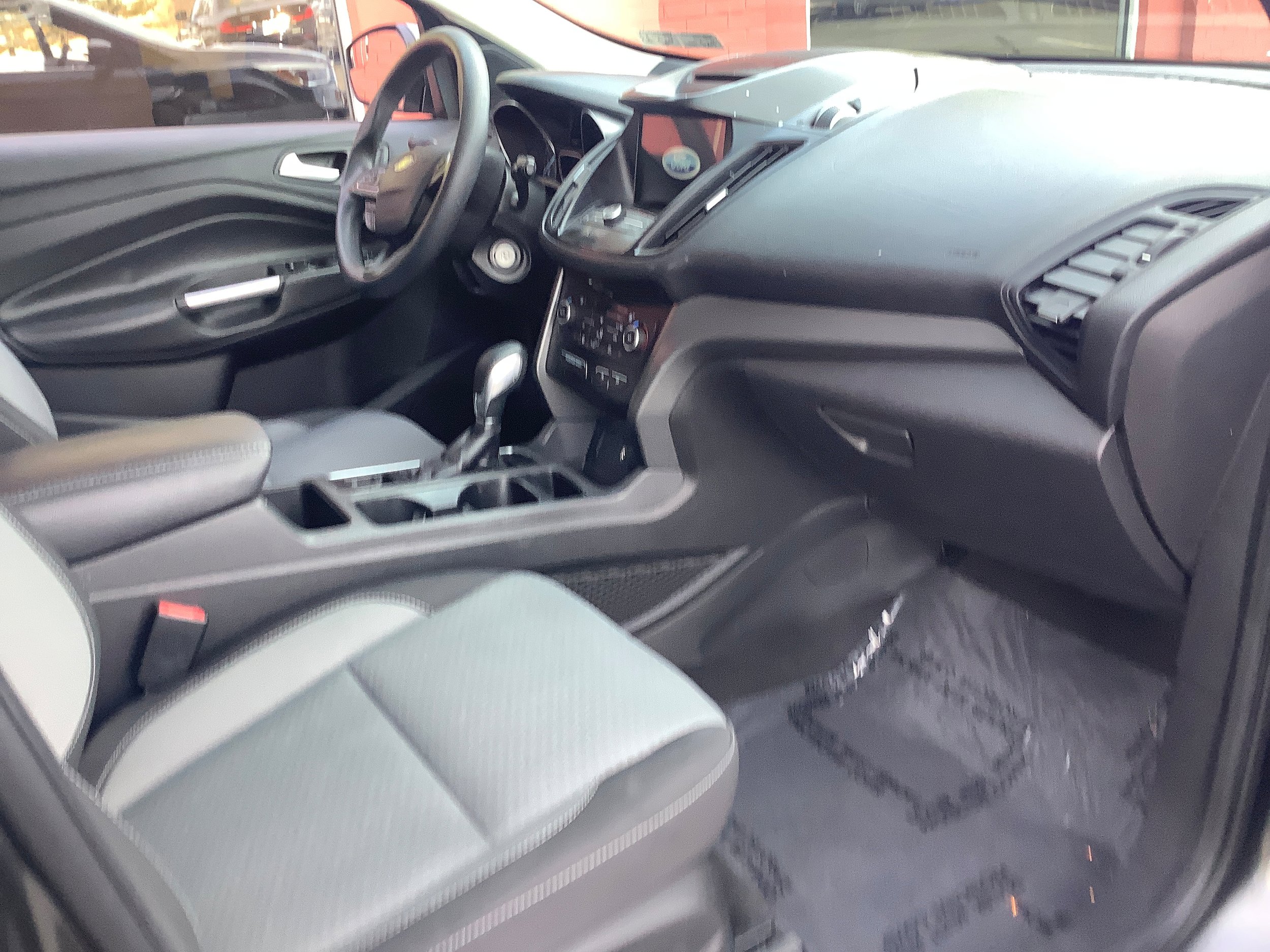 Used 2018 Ford Escape SE w/ SE Sync 3 Package image 15