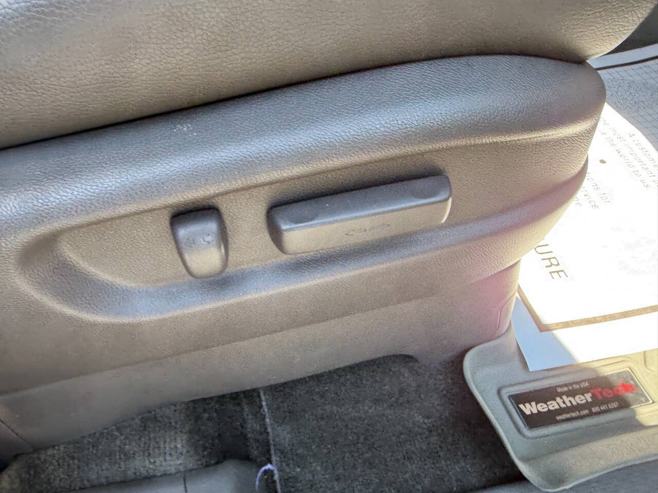 Used 2016 Honda Odyssey Touring Elite image 46