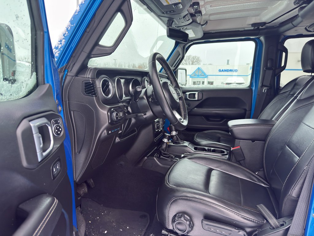 Used 2022 Jeep Wrangler Unlimited Sahara image 11