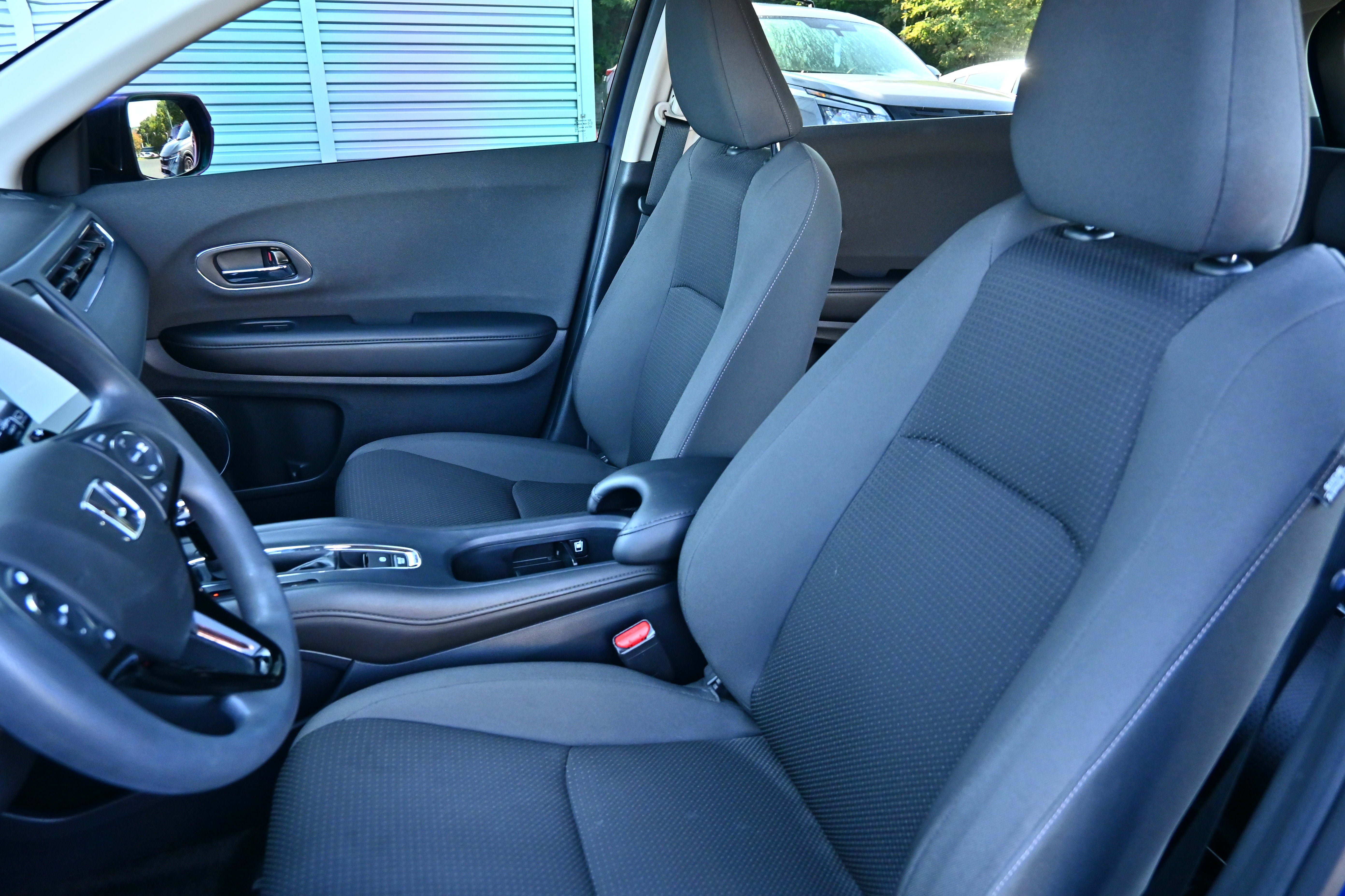 Used 2022 Honda HR-V EX image 22