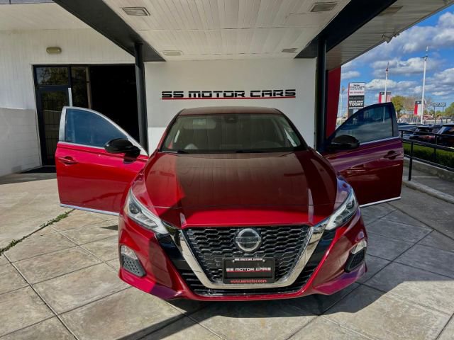 Used 2022 Nissan Altima 2.5 SR FWD image 6
