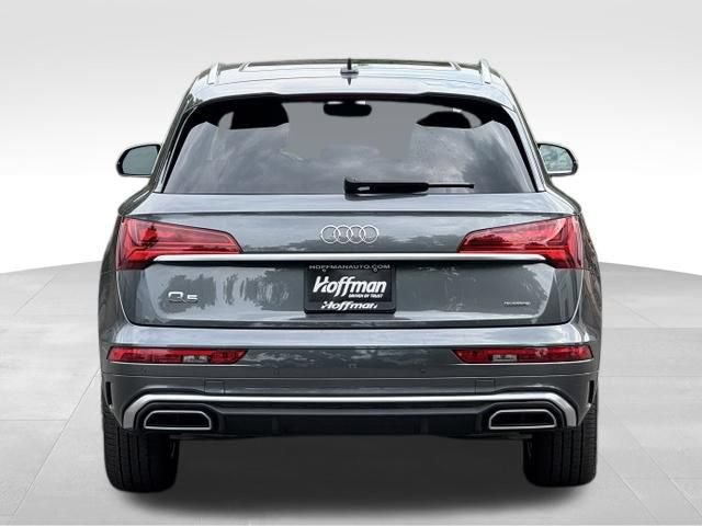 Used 2023 Audi Q5 2.0T Premium w/ Convenience Package AWD/4WD image 7
