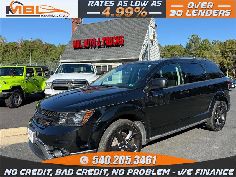 Used 2018 Dodge Journey Crossroad w/ Nav & Sun Group