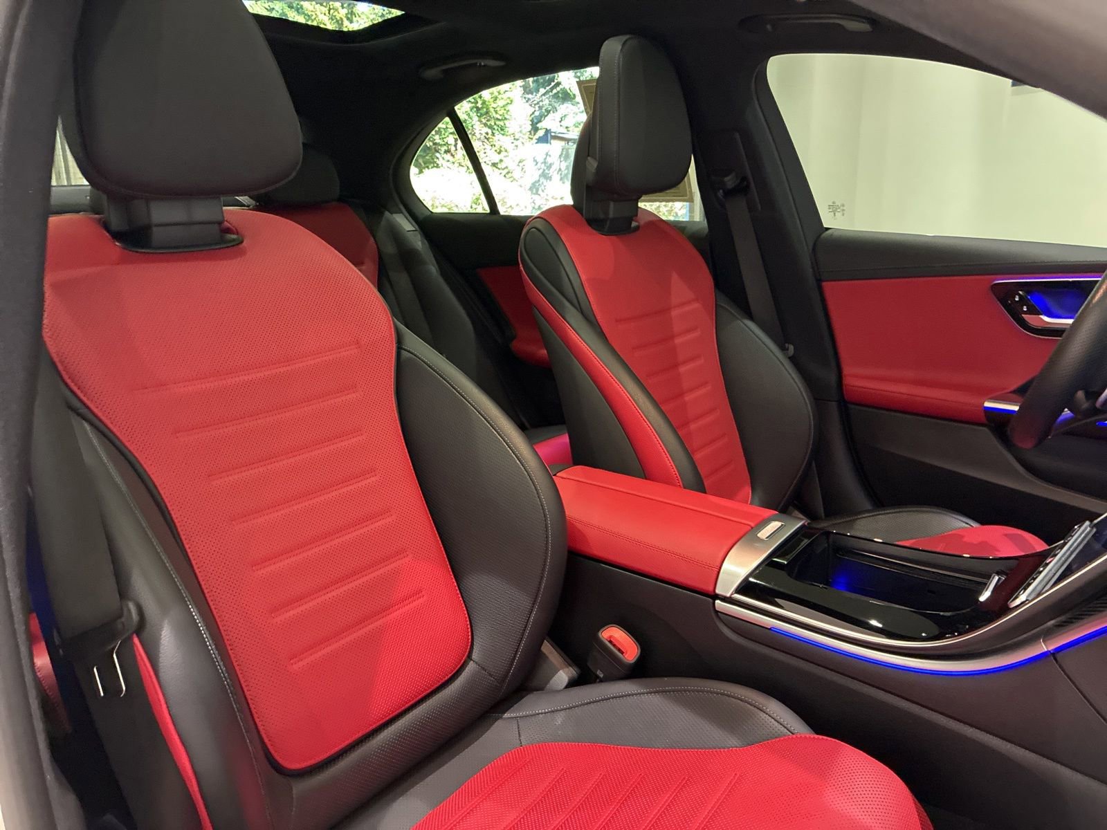 Used 2023 Mercedes-Benz C 43 AMG 4MATIC Sedan image 30