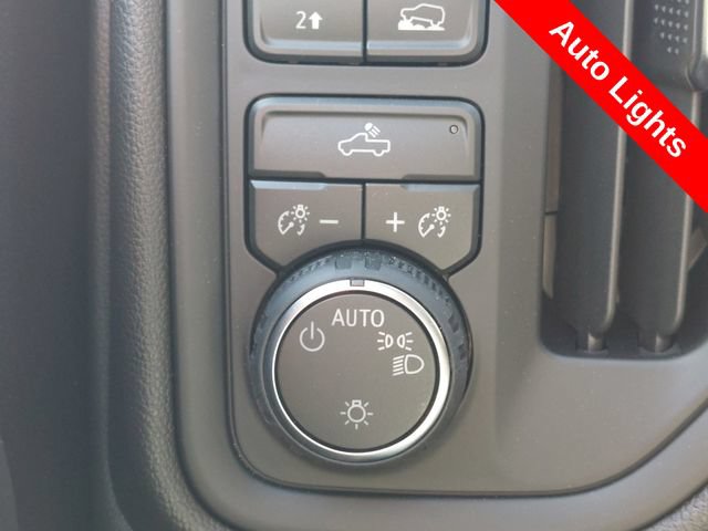 Used 2026 Chevrolet Silverado 1500 Custom w/ Turbomax Blackout Package AWD/4WD image 23