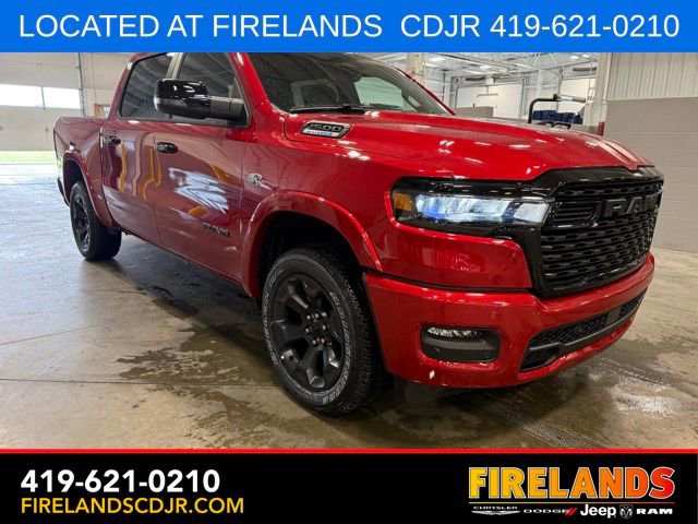 New 2026 RAM 1500 4x4 Crew Cab video 1
