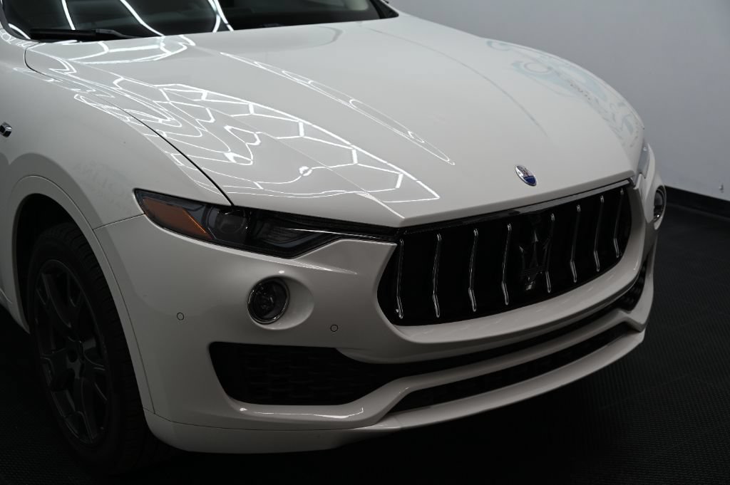 Used 2021 Maserati Levante AWD/4WD image 8