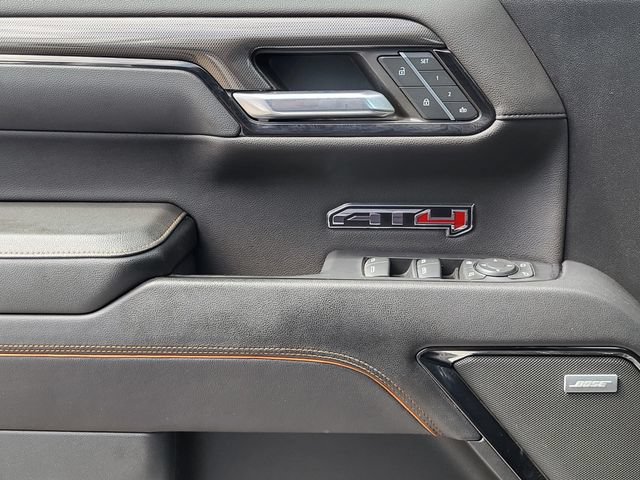 Used 2023 GMC Sierra 1500 AT4 w/ AT4 Premium Package AWD/4WD image 8