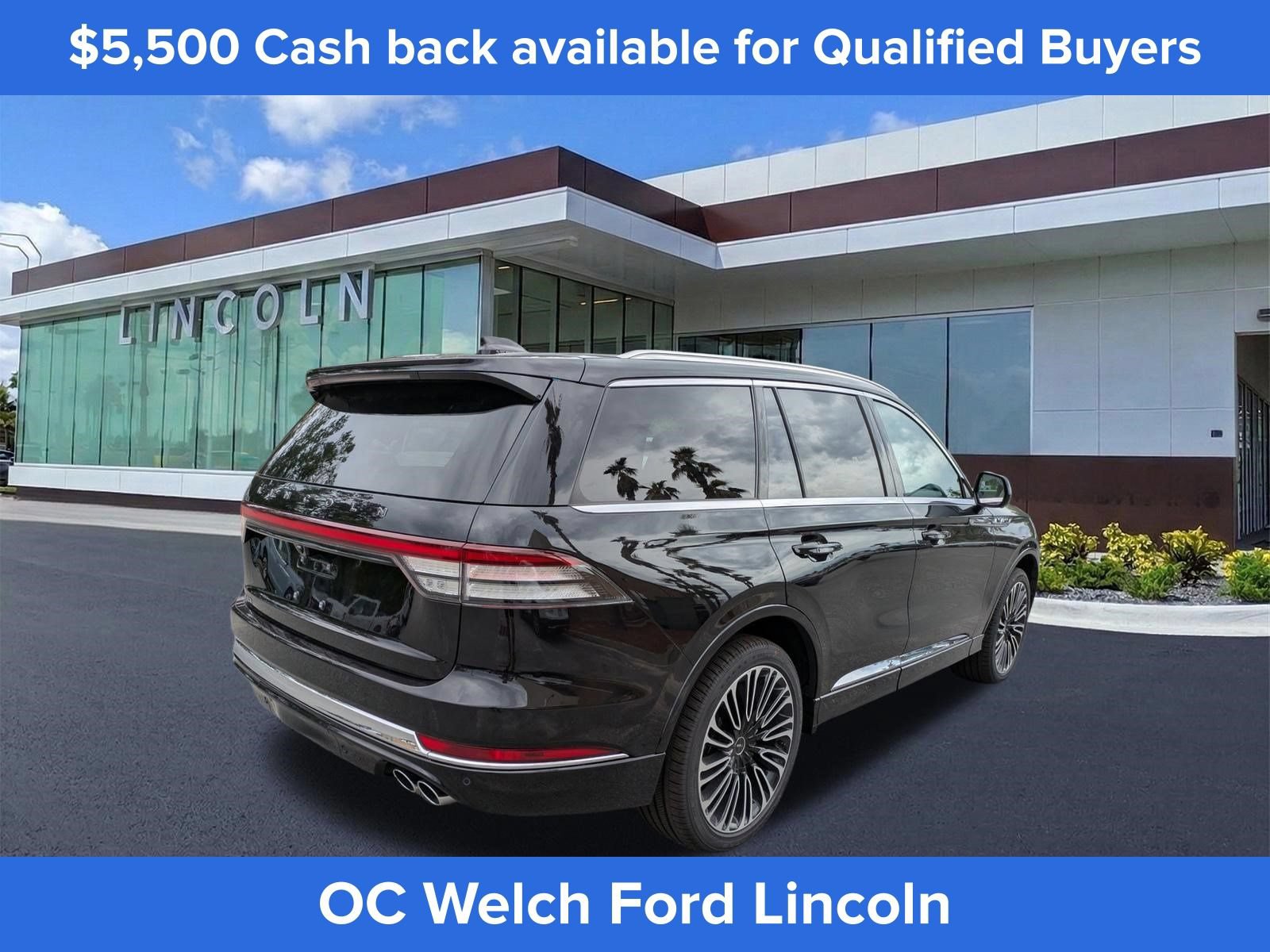 New 2026 Lincoln Aviator Black Label AWD/4WD image 2