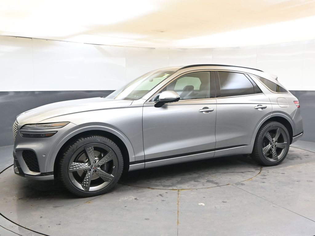 Used 2025 Genesis GV70 2.5T w/ Sport Prestige Package image 2