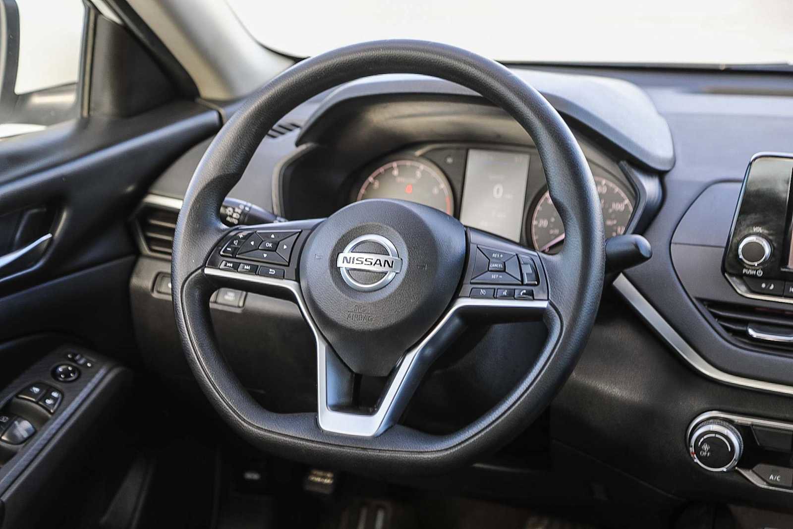 Used 2022 Nissan Altima 2.5 S image 15