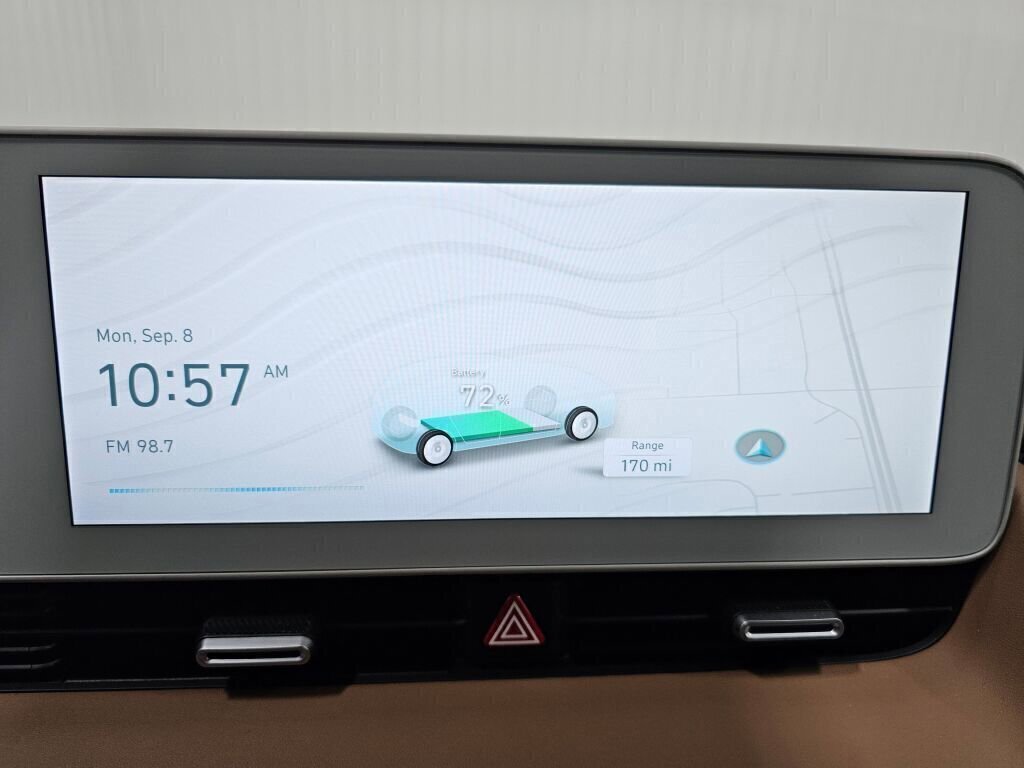 Used 2024 Hyundai Ioniq 5 Limited image 21