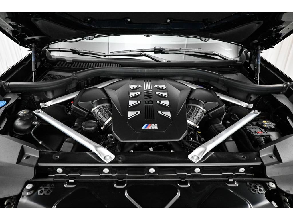 Used 2025 BMW X7 M60i AWD/4WD image 69