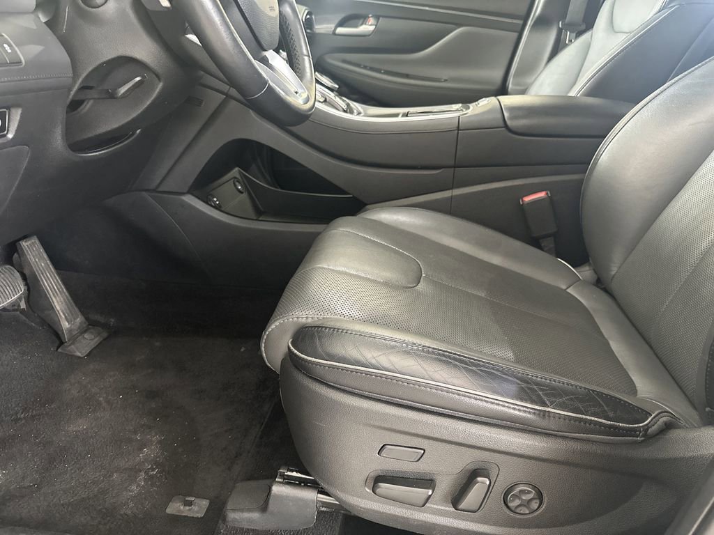 Used 2023 Hyundai Santa Fe Limited image 14