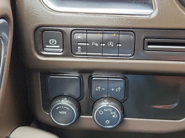 Used 2024 Chevrolet Tahoe LS RWD image 19