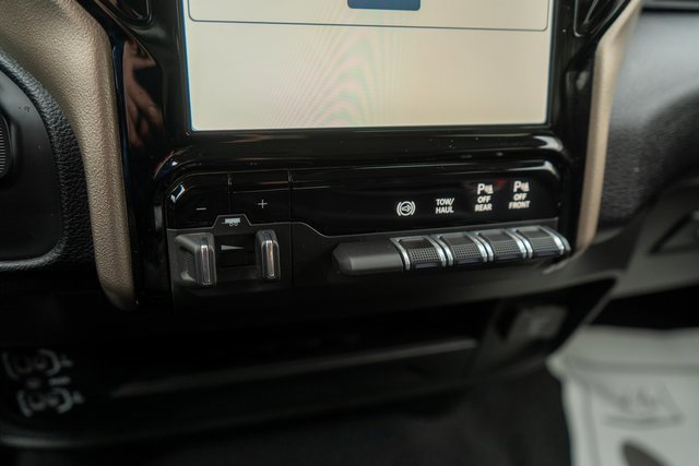 Used 2024 RAM 2500 Laramie w/ Safety Group image 28